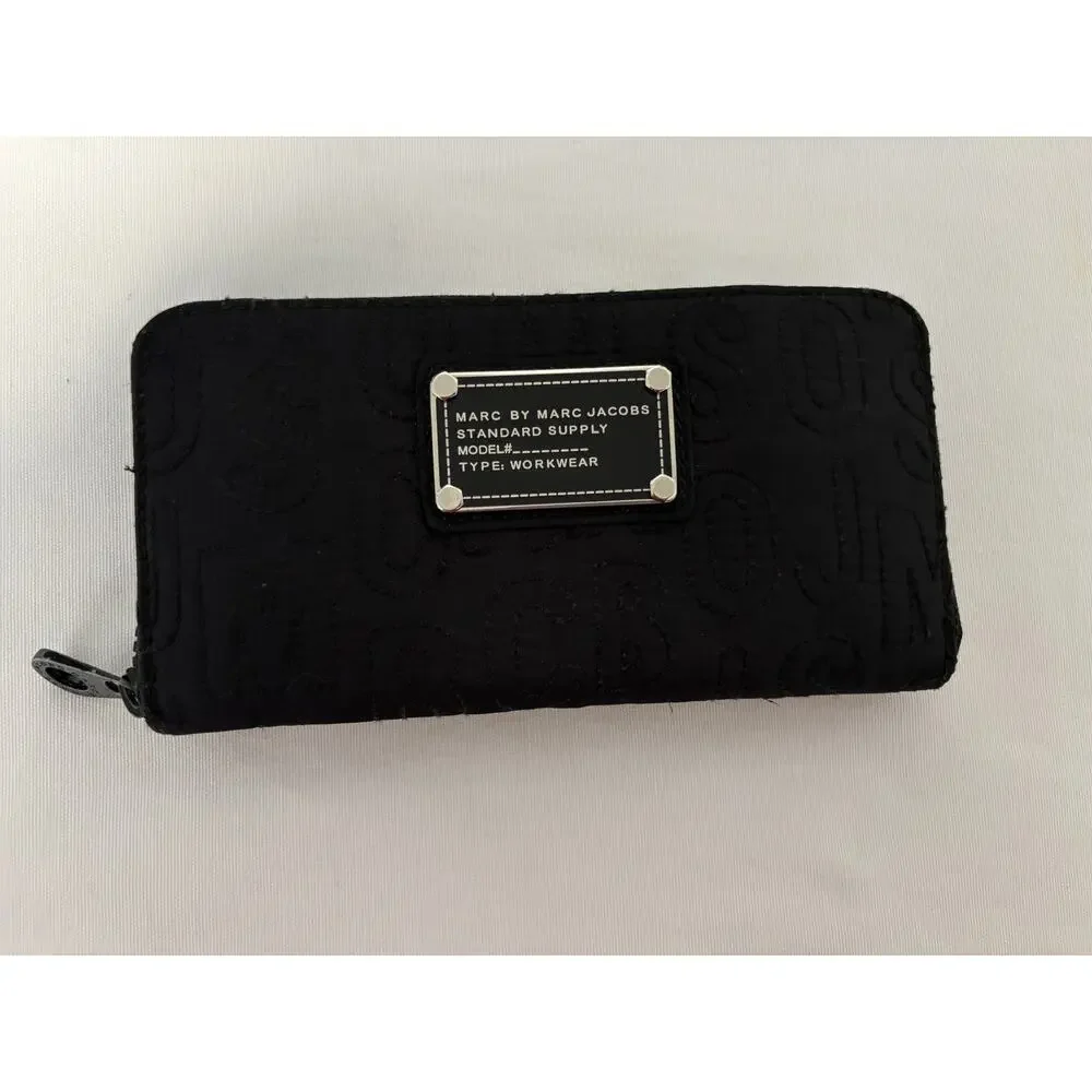 Marc Jacobs Standard Supply Workwear Condtinental Wallet Black Quilted Nylon